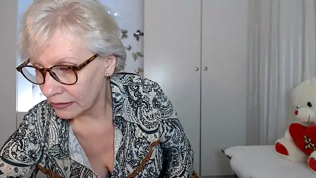 Ghertrude52 online show from 03-19-25, 04:03