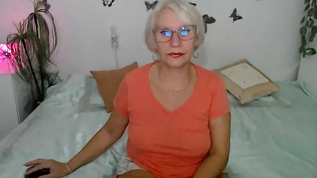 Ghertrude52 online show from 09-09-25, 03:06