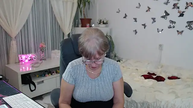 Ghertrude52 online show from 10-10-25, 03:16