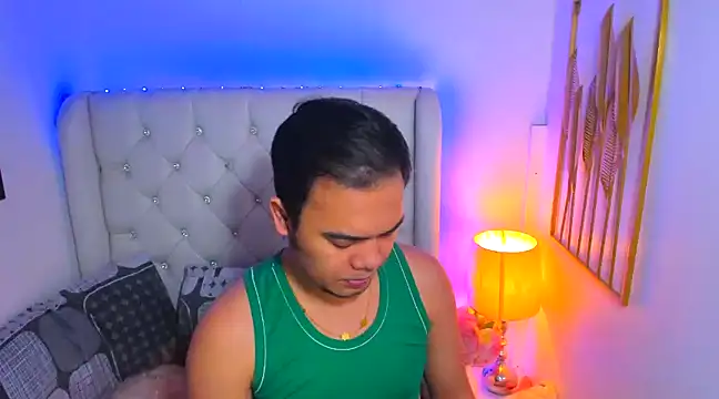 AsianZero online show from 02-13-25, 05:22