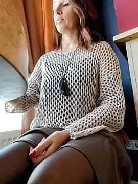 EvaXOAir online show from 02-06-25, 07:13