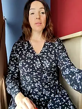 EvaXOAir online show from 02-15-25, 05:30