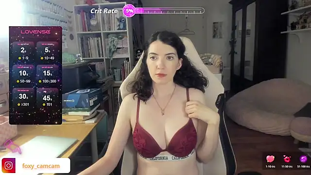 Snapshot of Foxy_c chatting on 06-12-26, 08:30 Foxy c online show from 06-12-26, 08:30
