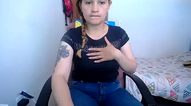 Mia davis01 online show from 01-21-25, 01:22