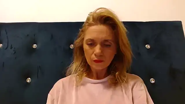 MysticCreature online show from 04-05-26, 04:09