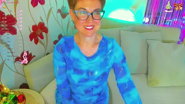 JennAlison online show from 12-05-25, 12:25