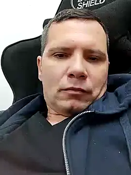 Snapshot of Lucy_1_roso chatting on 12-03-24, 09:33 Lucy 1 roso online show from 12-03-24, 09:33