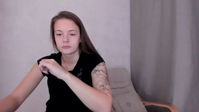 Snapshot of why_again_me chatting on 02-02-25, 05:48 why again me online show from 02-02-25, 05:48