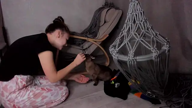 Snapshot of why_again_me chatting on 02-22-25, 06:41 why again me online show from 02-22-25, 06:41