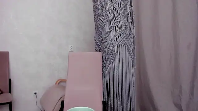 Snapshot of why_again_me chatting on 03-22-25, 08:37 why again me online show from 03-22-25, 08:37