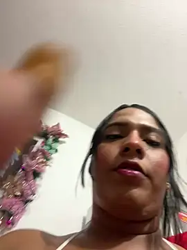 Snapshot of Newshantal_ chatting on 01-02-25, 02:54 Newshantal online show from 01-02-25, 02:54