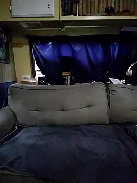 Cooking Cristal online show from 12-18-24, 05:00