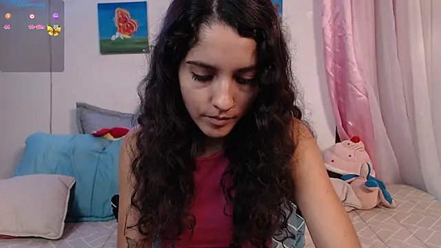 Snapshot of lailypink chatting on 12-28-24, 03:37 lailypink online show from 12-28-24, 03:37