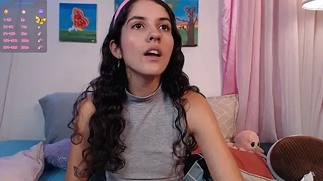 Snapshot of lailypink chatting on 01-20-25, 02:01 lailypink online show from 01-20-25, 02:01