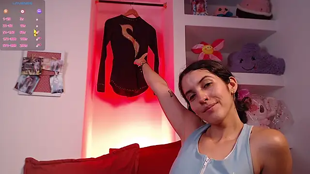 Snapshot of lailypink chatting on 02-04-25, 01:13 lailypink online show from 02-04-25, 01:13