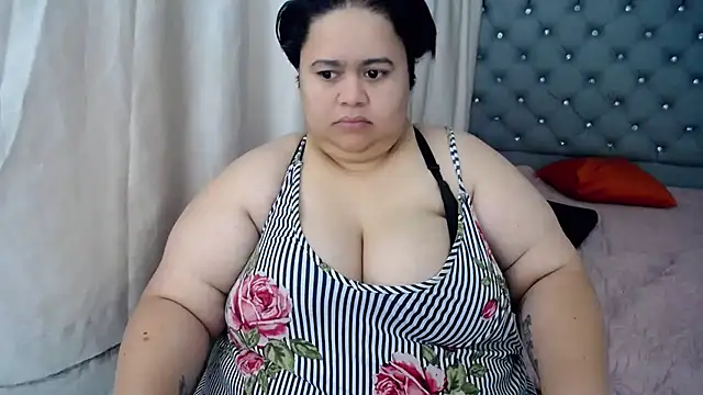 hotlesby4uxxx online show from 01-15-25, 12:09