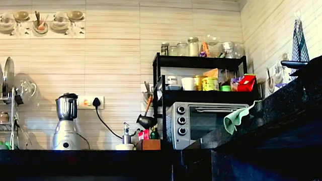 Fun4tipz online show from 11-28-25, 04:04