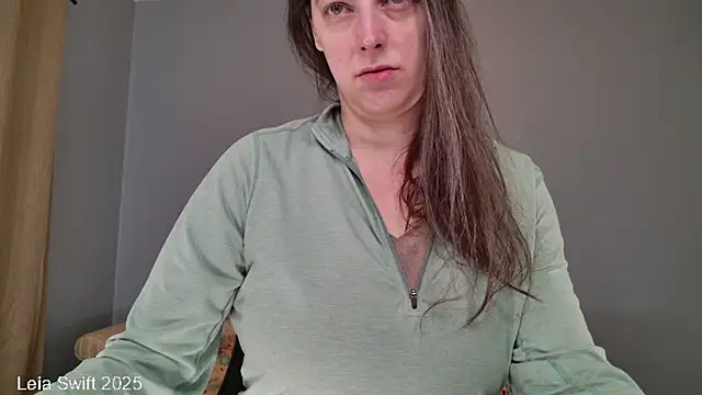 LeiaSwift online show from 02-07-25, 11:01