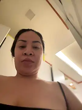 Tightwetholesxx online show from 10-10-25, 04:11