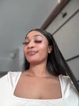   Nessa   online show from 01-25-25, 11:34