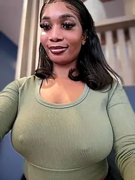   Nessa   online show from 10-26-25, 11:49