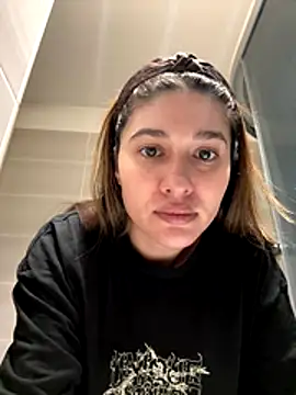 IrisBlues online show from 11-13-25, 05:23