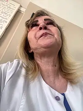 Irina2909xh online show from 03-20-25, 12:00