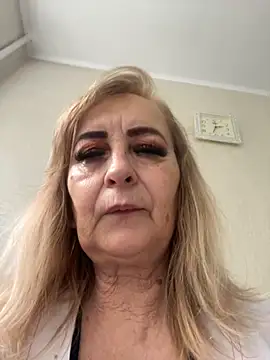 Irina2909xh online show from 10-02-25, 11:28