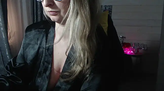 RubiLakros online show from 02-28-25, 09:01