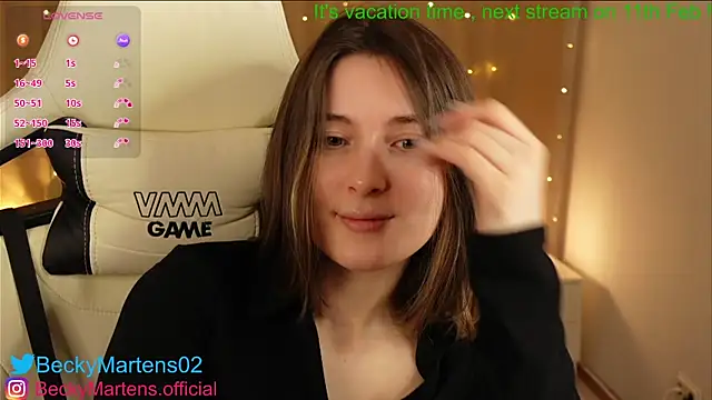 Snapshot of BeckyMartens chatting on 01-25-25, 03:09 BeckyMartens online show from 01-25-25, 03:09