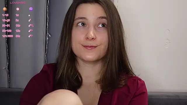 Snapshot of BeckyMartens chatting on 10-14-25, 02:01 BeckyMartens online show from 10-14-25, 02:01