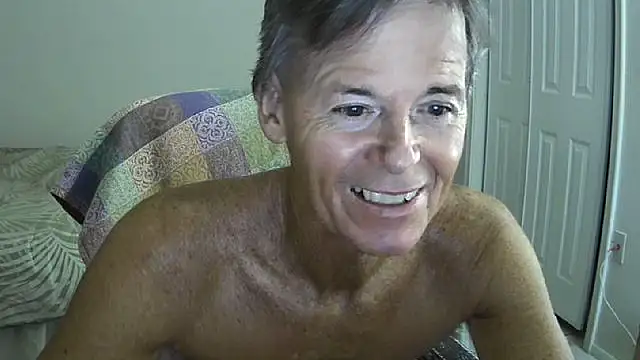 Snapshot of nakeedcowboi65 chatting on 10-23-25, 09:19 nakeedcowboi65 online show from 10-23-25, 09:19
