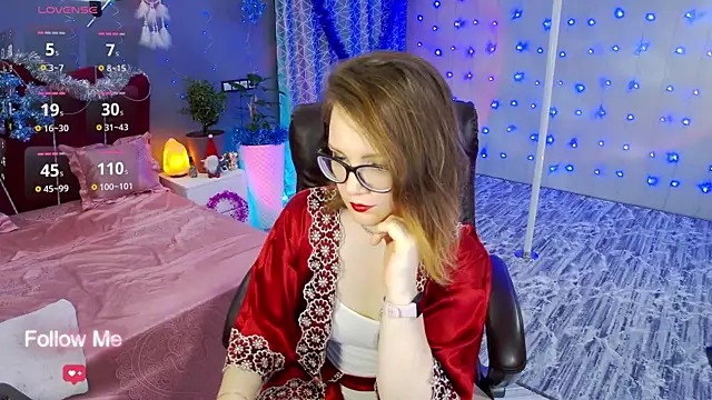 AngelaWhiti online show from 12-16-24, 04:16