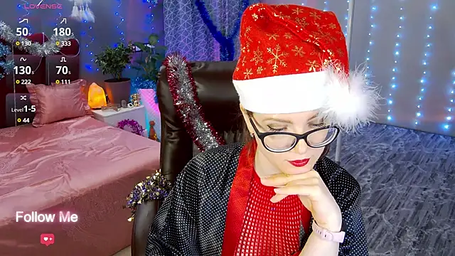 AngelaWhiti online show from 12-26-24, 06:33