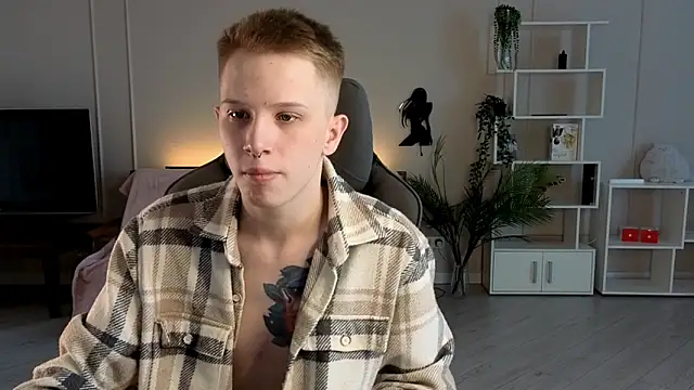 Snapshot of arlekincrop chatting on 09-11-25, 03:06 arlekincrop online show from 09-11-25, 03:06