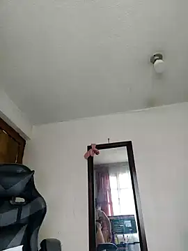 Mariana 444 online show from 12-21-24, 03:09