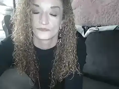 AshleyRain online show from 11-26-25, 06:58