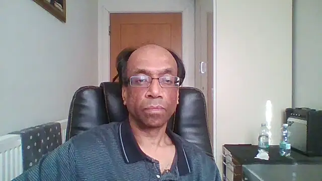 Snapshot of rauncher1 chatting on 01-30-25, 12:59 rauncher1 online show from 01-30-25, 12:59