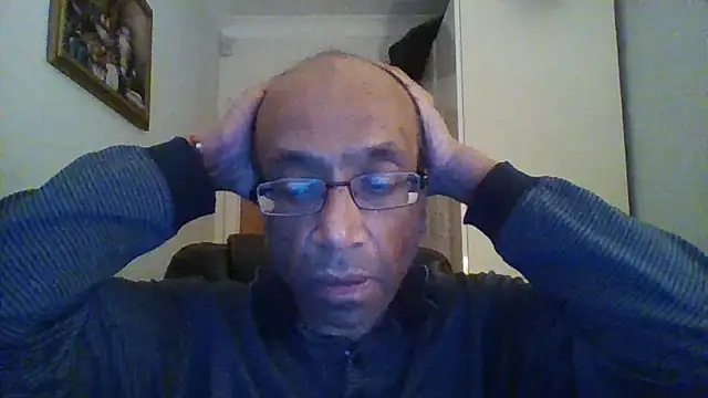 Snapshot of rauncher1 chatting on 02-10-25, 11:45 rauncher1 online show from 02-10-25, 11:45