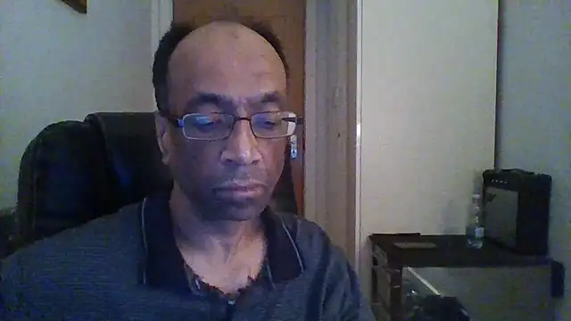 Snapshot of rauncher1 chatting on 03-06-25, 12:54 rauncher1 online show from 03-06-25, 12:54