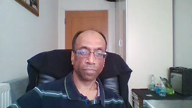 Snapshot of rauncher1 chatting on 03-16-25, 03:06 rauncher1 online show from 03-16-25, 03:06