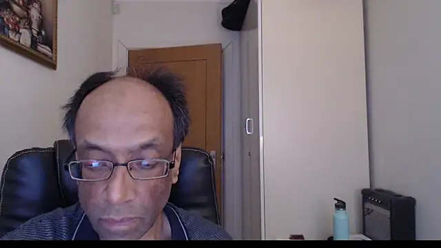 rauncher1 online show from 02-18-26, 09:49