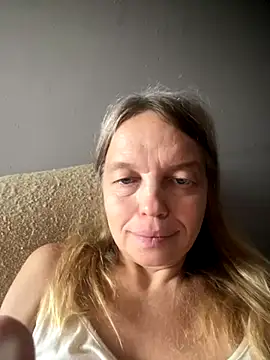 Susanel online show from 10-11-25, 10:03