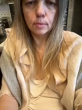 Susanel online show from 11-28-25, 11:57