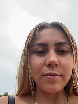 Snapshot of Brittanyrosexx chatting on 12-07-24, 02:02 Brittanyrosexx online show from 12-07-24, 02:02