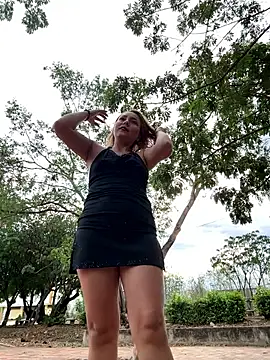 Snapshot of Brittanyrosexx chatting on 10-12-25, 09:25 Brittanyrosexx online show from 10-12-25, 09:25