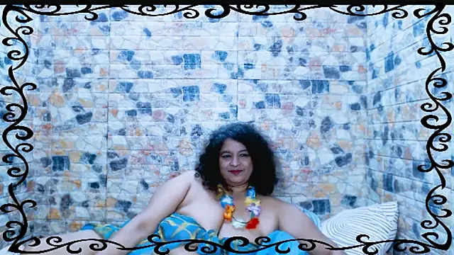 Snapshot of indianstar75 chatting on 11-27-25, 10:01 indianstar75 online show from 11-27-25, 10:01