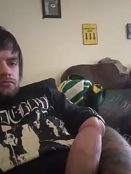 Snapshot of cumgitsumdic chatting on 11-18-25, 06:45 cumgitsumdic online show from 11-18-25, 06:45