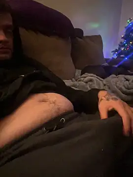 Snapshot of cumgitsumdic chatting on 12-01-25, 12:26 cumgitsumdic online show from 12-01-25, 12:26