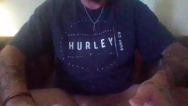 Snapshot of cumgitsumdic chatting on 12-16-25, 06:02 cumgitsumdic online show from 12-16-25, 06:02